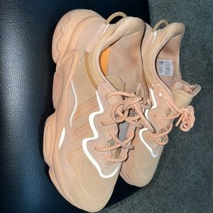 Glow orange Adidas Osweego.